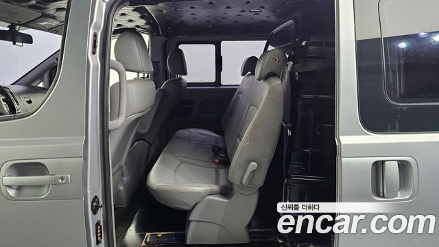 Hyundai Grand Starex 5-Seater VAN Modern 2018 — фото 11