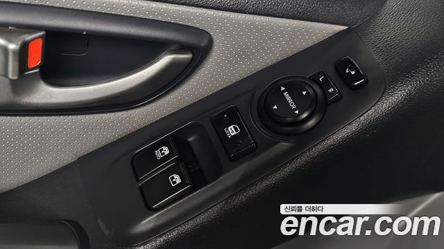 Hyundai Grand Starex 5-Seater VAN Modern 2018 — фото 12