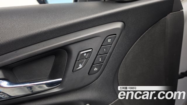 Chevrolet Malibu 1.3 Turbo Premier 2019 — фото 19