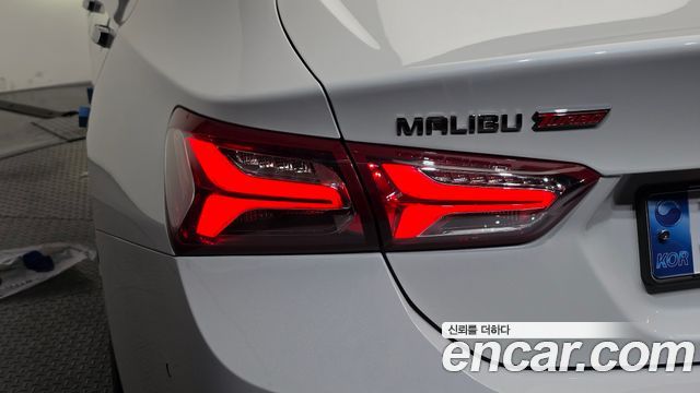 Chevrolet Malibu 1.3 Turbo Premier 2019 — фото 23
