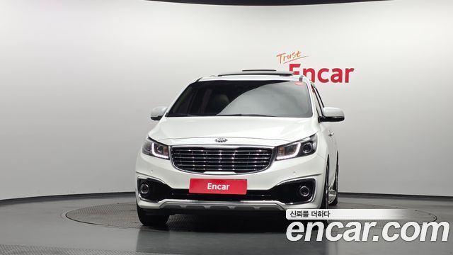Kia Carnival 9-seater Noblesse 2016 — фото 3
