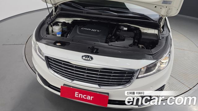 Kia Carnival 9-seater Noblesse 2016 — фото 6