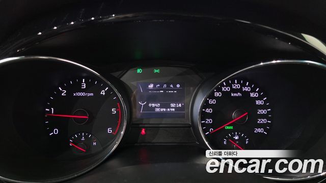 Kia Carnival 9-seater Noblesse 2016 — фото 8