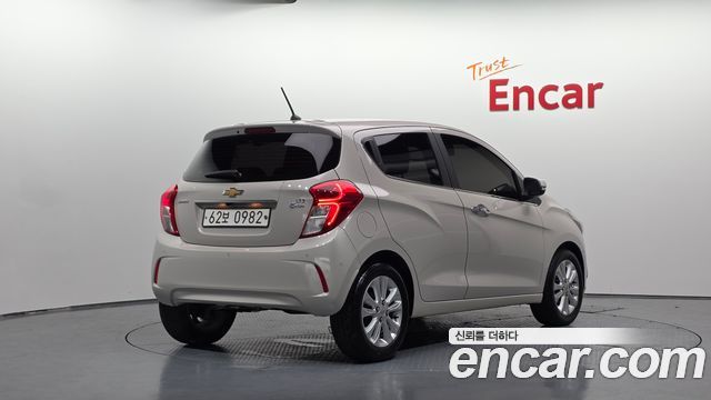 Chevrolet Next Spark LTZ 2016 — фото 2