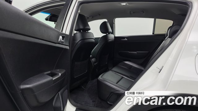 Kia Sportage The Bold Diesel 1.6 2WD Trendy 2022 — фото 27