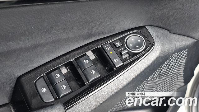 Kia Seltos Gasoline 1.6 Turbo 2WD Signature 2024 — фото 13