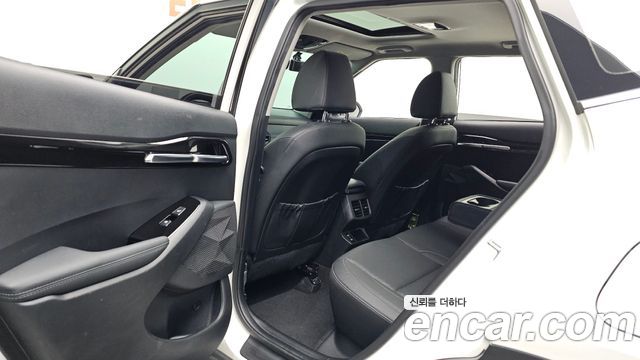 Kia Seltos Gasoline 1.6 Turbo 2WD Signature 2024 — фото 26