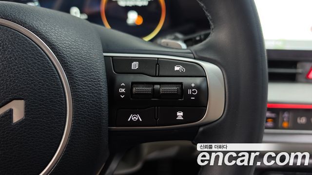 Kia Sportage Hybrid (V) Signature 2WD 2024 — фото 18