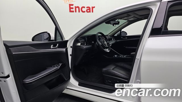 Kia K5 (III) 2.0 LPI(Renter car) Trandy 2023 — фото 10