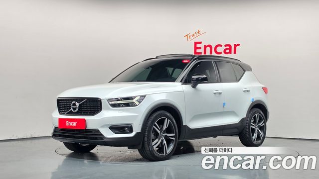 Volvo XC40 T4 R-Design