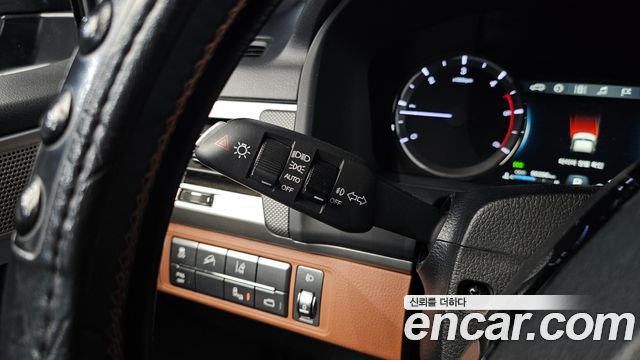 KG Mobility (SsangYong) Rexton Sports Khan Diesel 2.2 4WD Professional S (5-Link) 2019 — фото 18