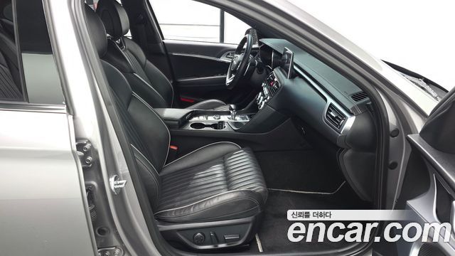 Genesis G70 3.3T Sport Elite 2019 — фото 11