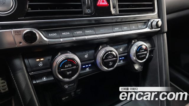 Genesis G70 3.3T Sport Elite 2019 — фото 19