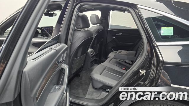 Audi Q5 (FY) 45 TFSI Quattro Sportback Premium 2023 — фото 11