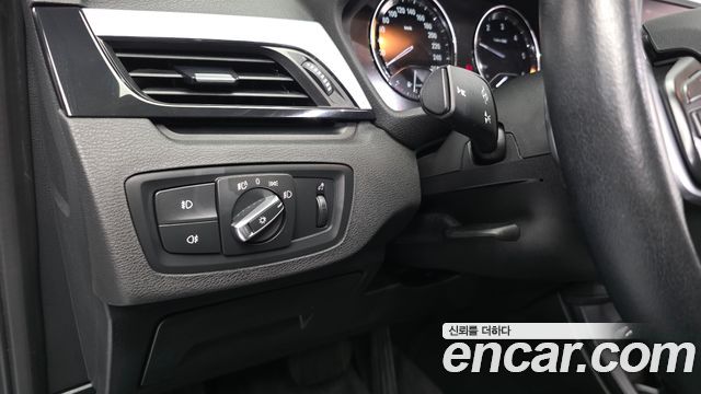BMW X1 (F48) xDrive 18d Joy 2019 — фото 17
