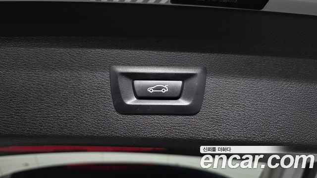 BMW X1 (F48) xDrive 18d Joy 2019 — фото 27
