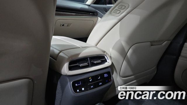 Genesis G80 (RG3) Gasoline 3.5 Turbo AWD 2021 — фото 38
