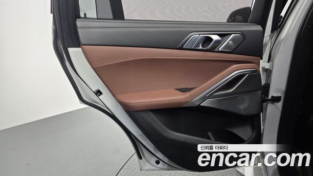 BMW X6 (G06) xDrive40i M Sport 2021 — фото 25