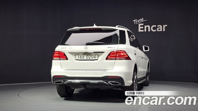 Mercedes-Benz GLE-Class (W166) GLE350 d 4MATIC 2016 — фото 4
