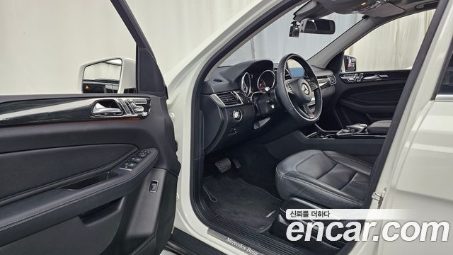 Mercedes-Benz GLE-Class (W166) GLE350 d 4MATIC 2016 — фото 10