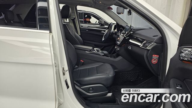 Mercedes-Benz GLE-Class (W166) GLE350 d 4MATIC 2016 — фото 11