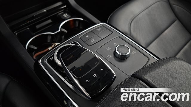 Mercedes-Benz GLE-Class (W166) GLE350 d 4MATIC 2016 — фото 16