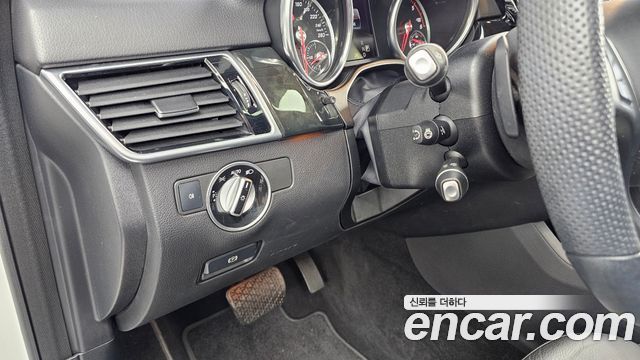 Mercedes-Benz GLE-Class (W166) GLE350 d 4MATIC 2016 — фото 17