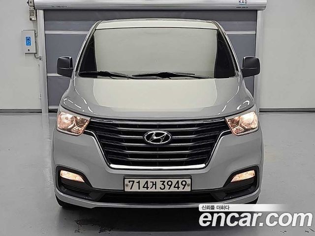Hyundai Grand Starex Wagon 12-Seater Smart 2019 — фото 2