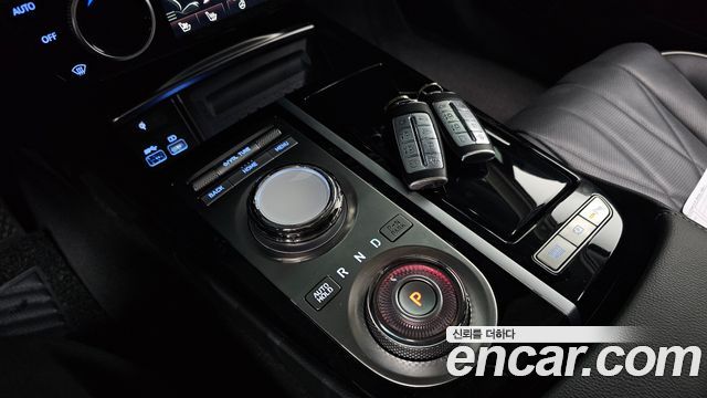Genesis G80 (RG3) Gasoline 2.5 Turbo AWD 2023 — фото 9