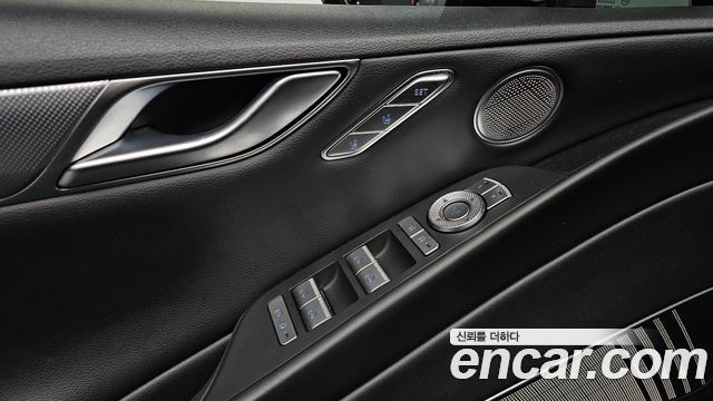 Genesis G80 (RG3) Gasoline 2.5 Turbo AWD 2023 — фото 35