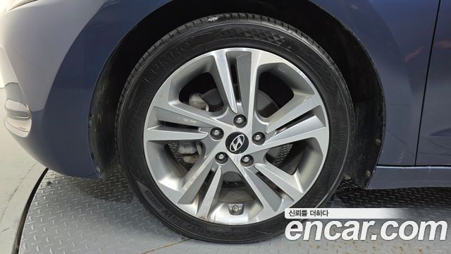 Hyundai Avante (AD) 1.6 GDI Value Plus 2018 — фото 5