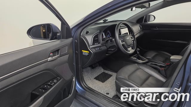 Hyundai Avante (AD) 1.6 GDI Value Plus 2018 — фото 10