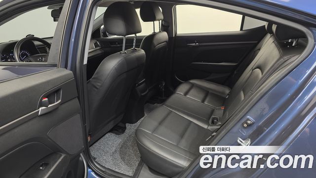 Hyundai Avante (AD) 1.6 GDI Value Plus 2018 — фото 12