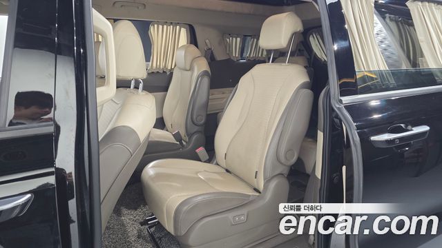 Kia Carnival (IV) Gasoline 9-Seater Hi-Limousine Signature 2023 — фото 11