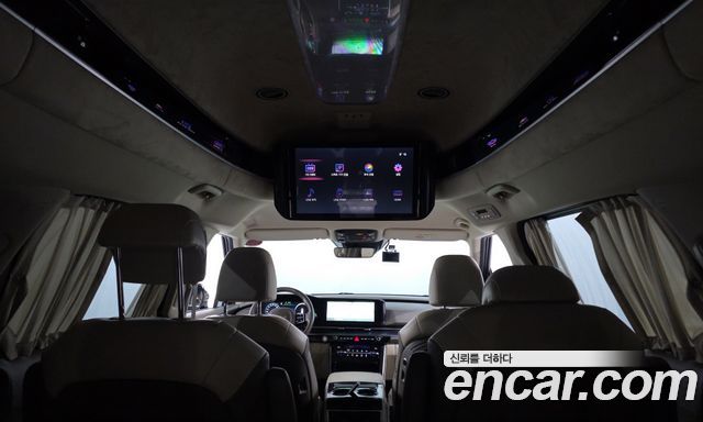 Kia Carnival (IV) Gasoline 9-Seater Hi-Limousine Signature 2023 — фото 17
