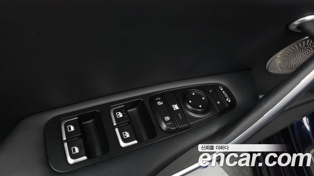 Kia Stinger 3.3 Turbo AWD GT 2018 — фото 24