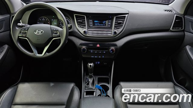 Hyundai Tucson Diesel 2.0 4WD Style 2016 — фото 7