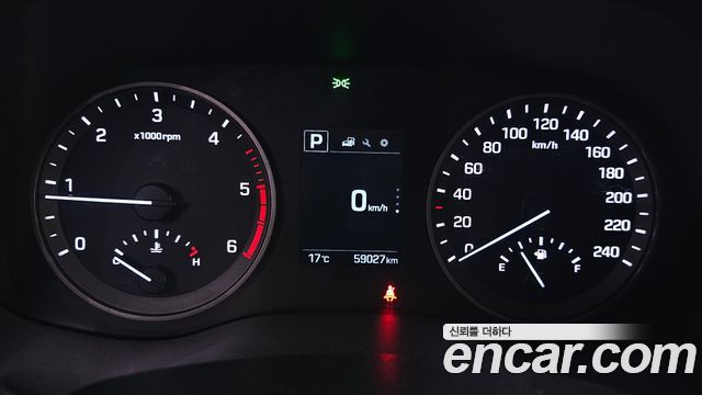 Hyundai Tucson Diesel 2.0 4WD Style 2016 — фото 8