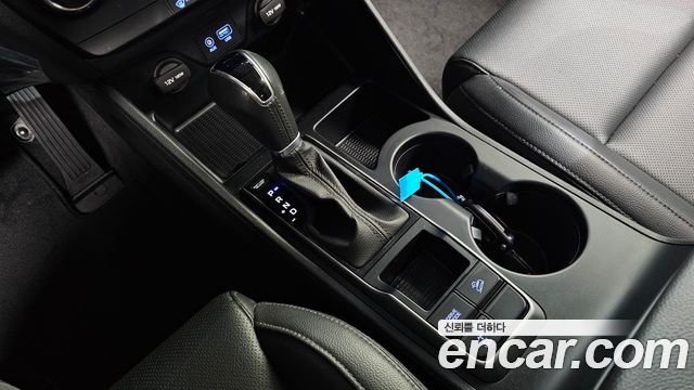 Hyundai Tucson Diesel 2.0 4WD Style 2016 — фото 9