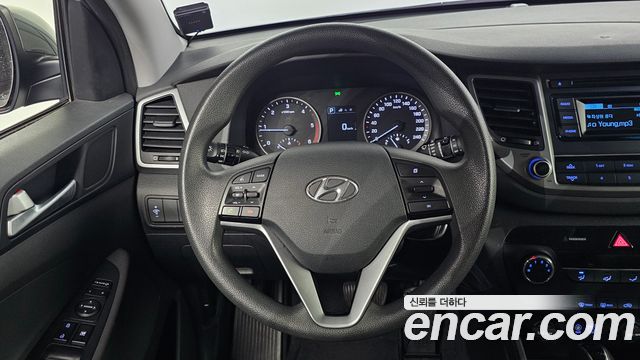 Hyundai Tucson Diesel 2.0 4WD Style 2016 — фото 14