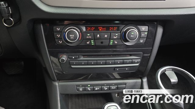 BMW X1 (E84) xDrive 25d 2013 — фото 23