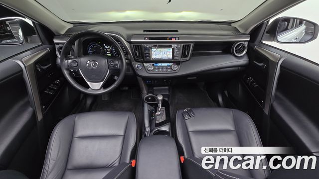 Toyota RAV4 2.5 2WD 4th 2018 — фото 7