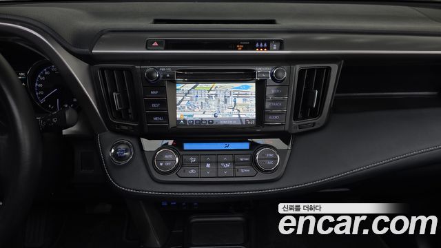 Toyota RAV4 2.5 2WD 4th 2018 — фото 13