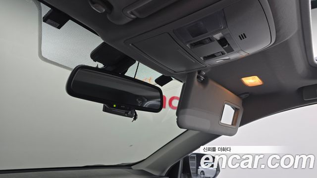 Toyota RAV4 2.5 2WD 4th 2018 — фото 19