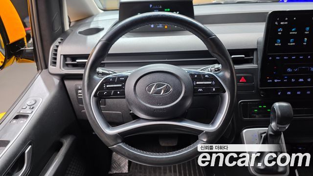 Hyundai Staria L3.5  Kinder Safety Car 15-Seater 2022 — фото 13