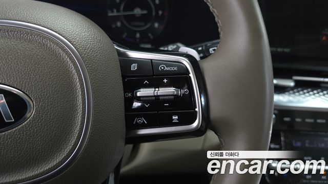 Kia Carnival (IV) Gasoline 7-Seater Hi-Limousine Signature 2021 — фото 15