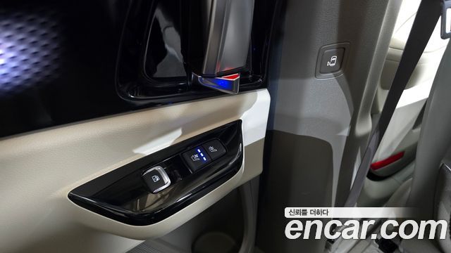 Kia Carnival (IV) Gasoline 7-Seater Hi-Limousine Signature 2021 — фото 19
