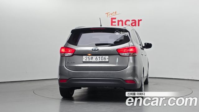 Kia Carens 2.0 LPi Prestige 2014 — фото 4