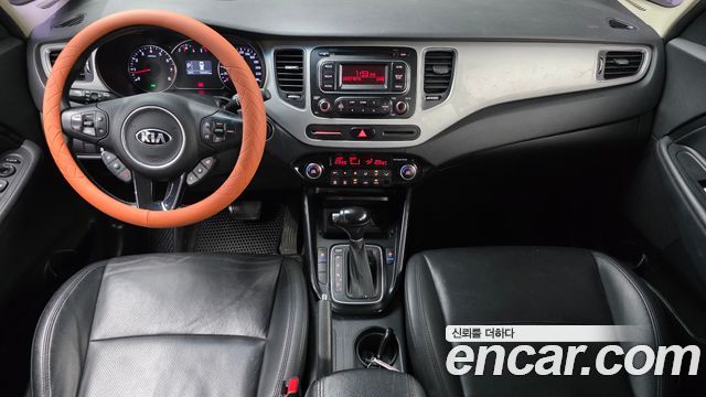 Kia Carens 2.0 LPi Prestige 2014 — фото 7