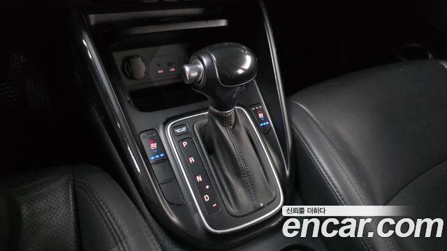 Kia Carens 2.0 LPi Prestige 2014 — фото 9